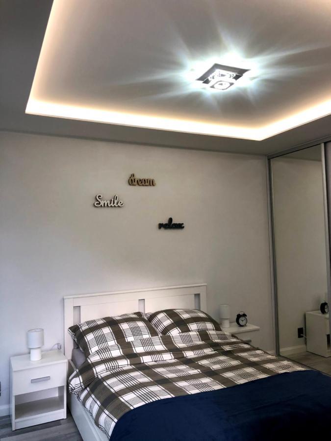 Downtown Apartment ทอรูน ภายนอก รูปภาพ
