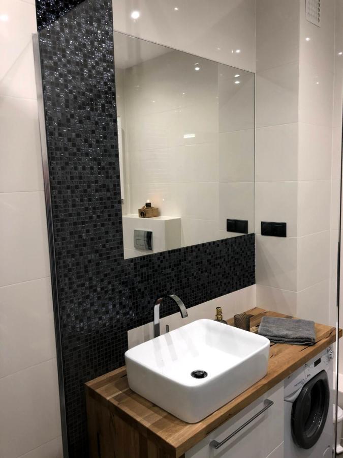 Downtown Apartment ทอรูน ภายนอก รูปภาพ